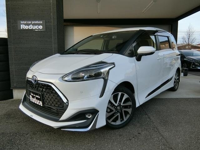 Toyota Sienta II Рестайлинг