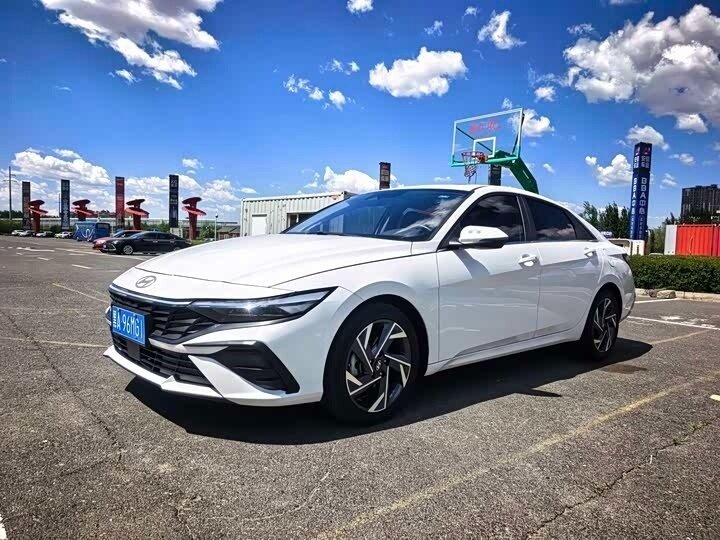 Открыть фотографии: Hyundai Elantra VII (CN7) Рестайлинг