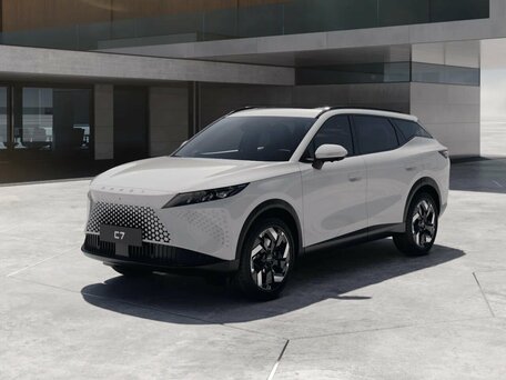 Omoda C7