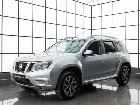 Nissan Terrano III (D10)