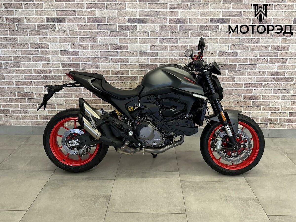 Ducati Monster 937