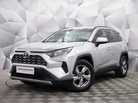 Toyota RAV4 V (XA50)