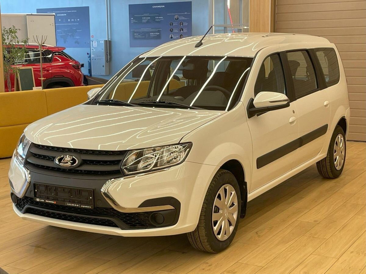 Открыть фотографии: Lada (ВАЗ) Largus I Рестайлинг
