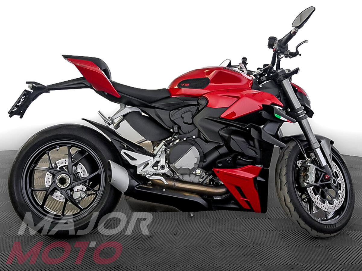 Ducati Streetfighter V2