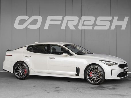 Kia Stinger I