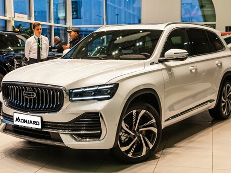 Geely Monjaro I