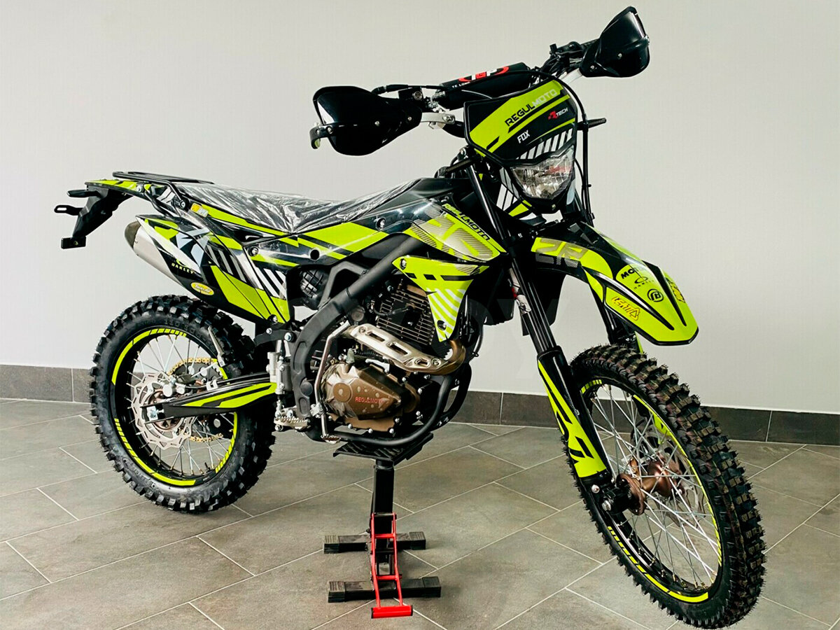 Regulmoto ZR 250 PR