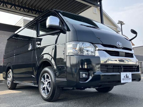 Toyota HiAce H200 Рестайлинг