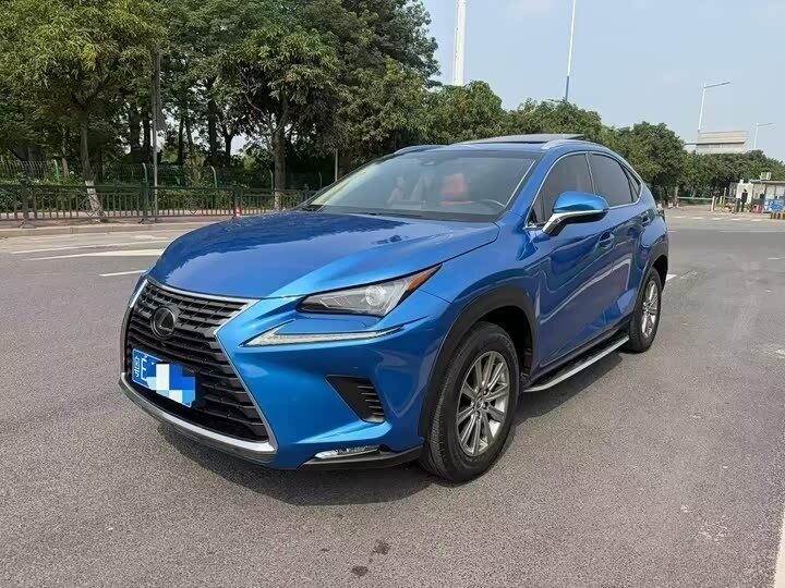 Открыть фотографии: Lexus NX I Рестайлинг