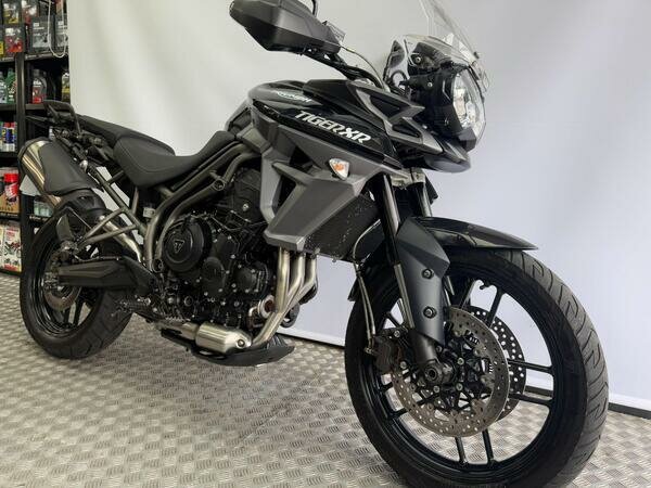 Triumph Tiger 800
