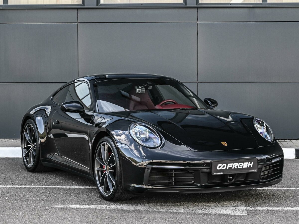 Porsche 911 Carrera S VIII (992)