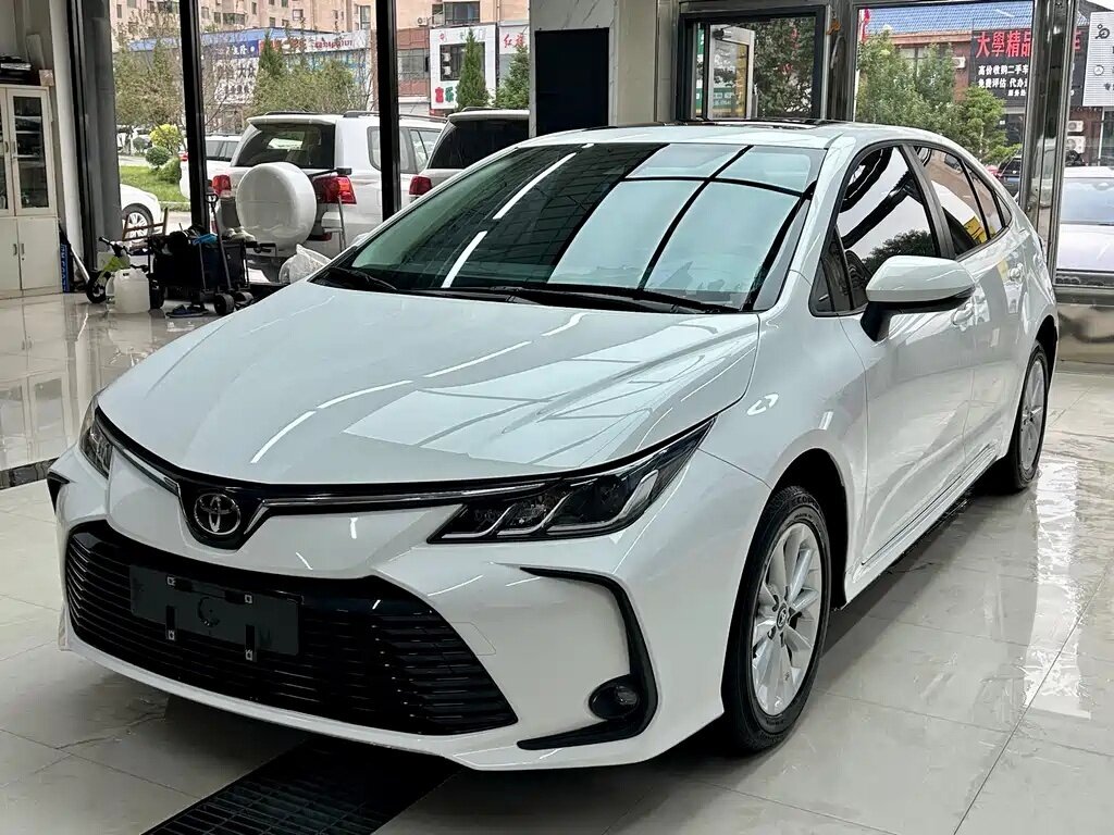 Открыть фотографии: Toyota Corolla XII (E210)