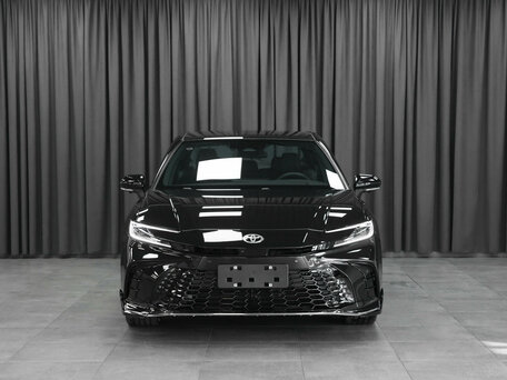 Toyota Camry IX (XV80) China Market