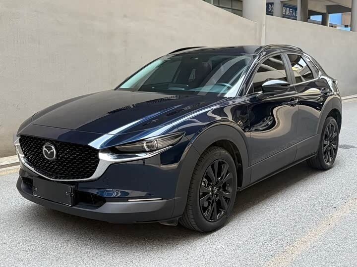 Открыть фотографии: Mazda CX-30 I