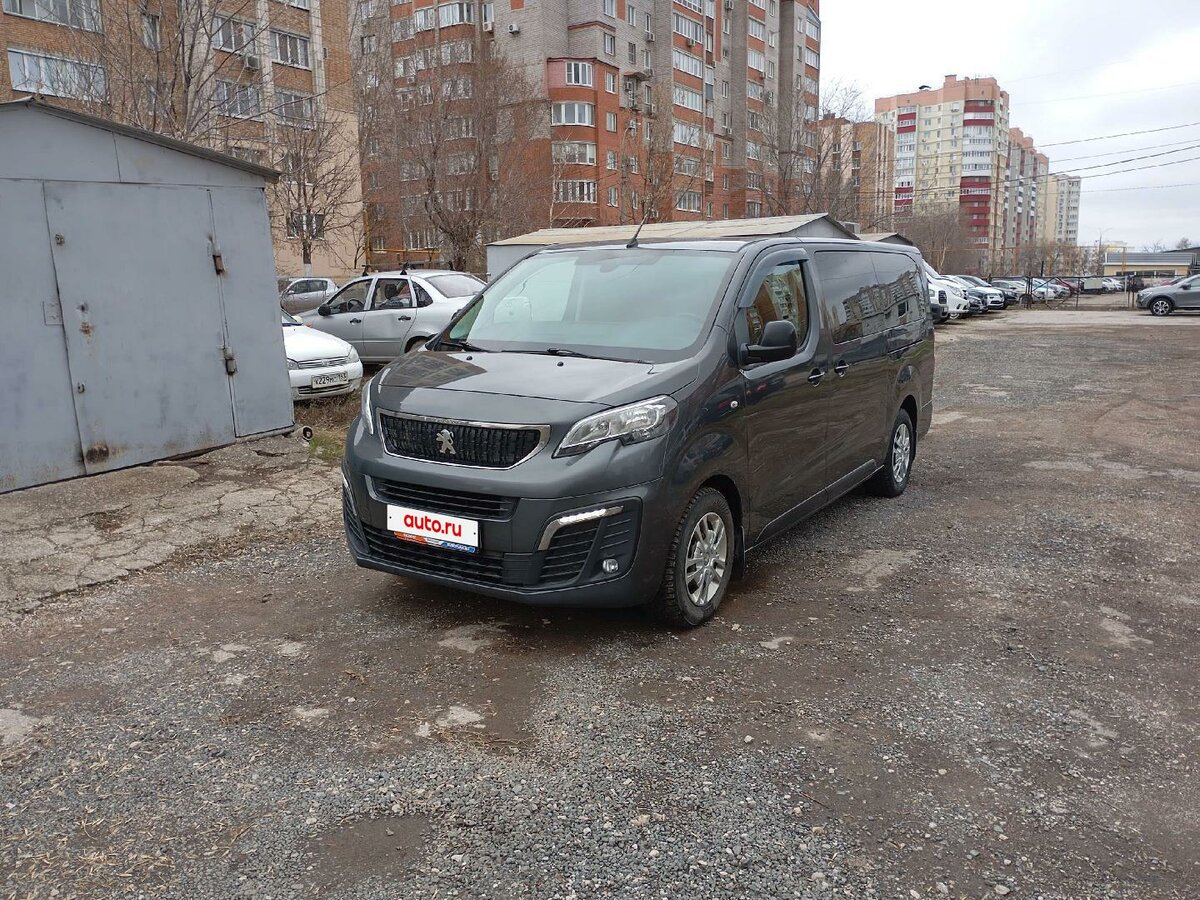 Peugeot Traveller I