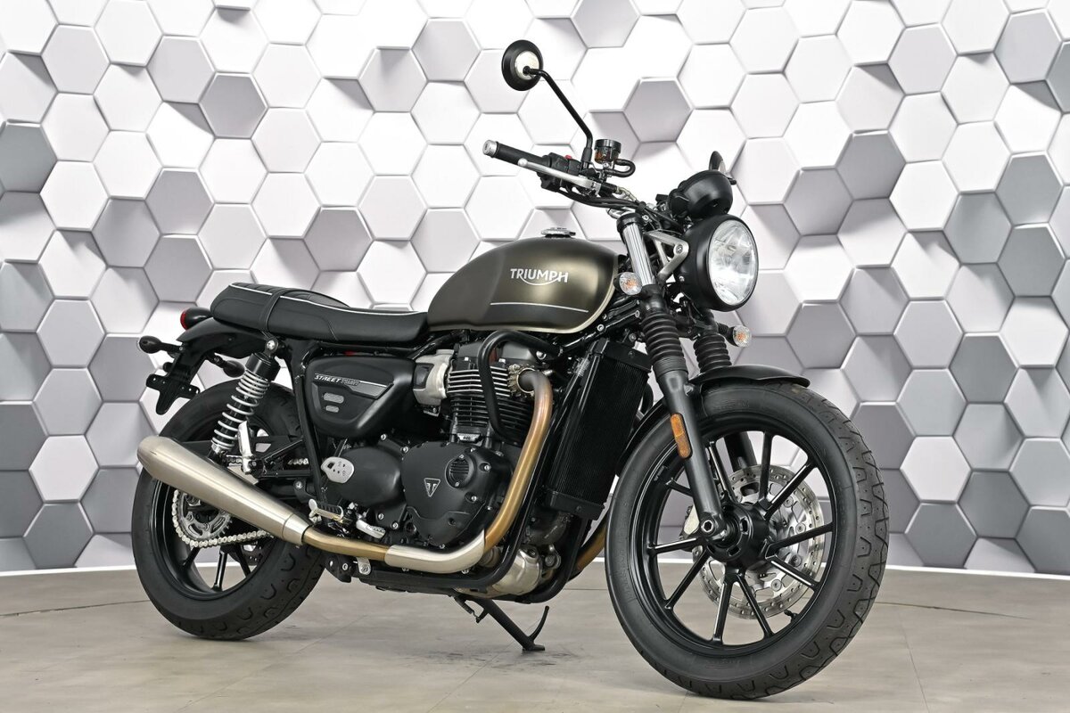 Triumph Street Twin