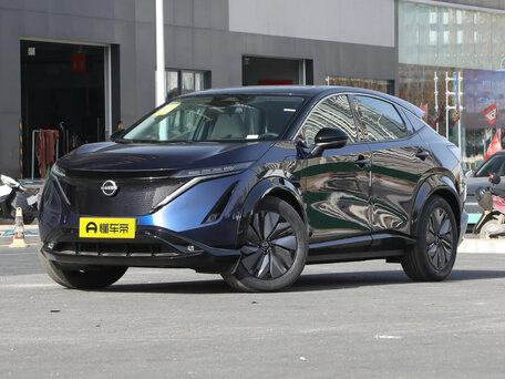 Nissan Ariya I