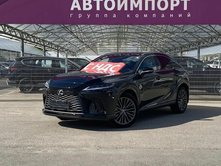 Lexus RX V