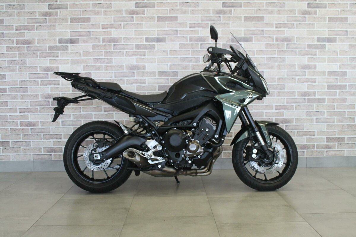 Yamaha MT-09 Tracer (FJ-09)