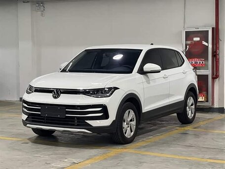Volkswagen Tharu XR