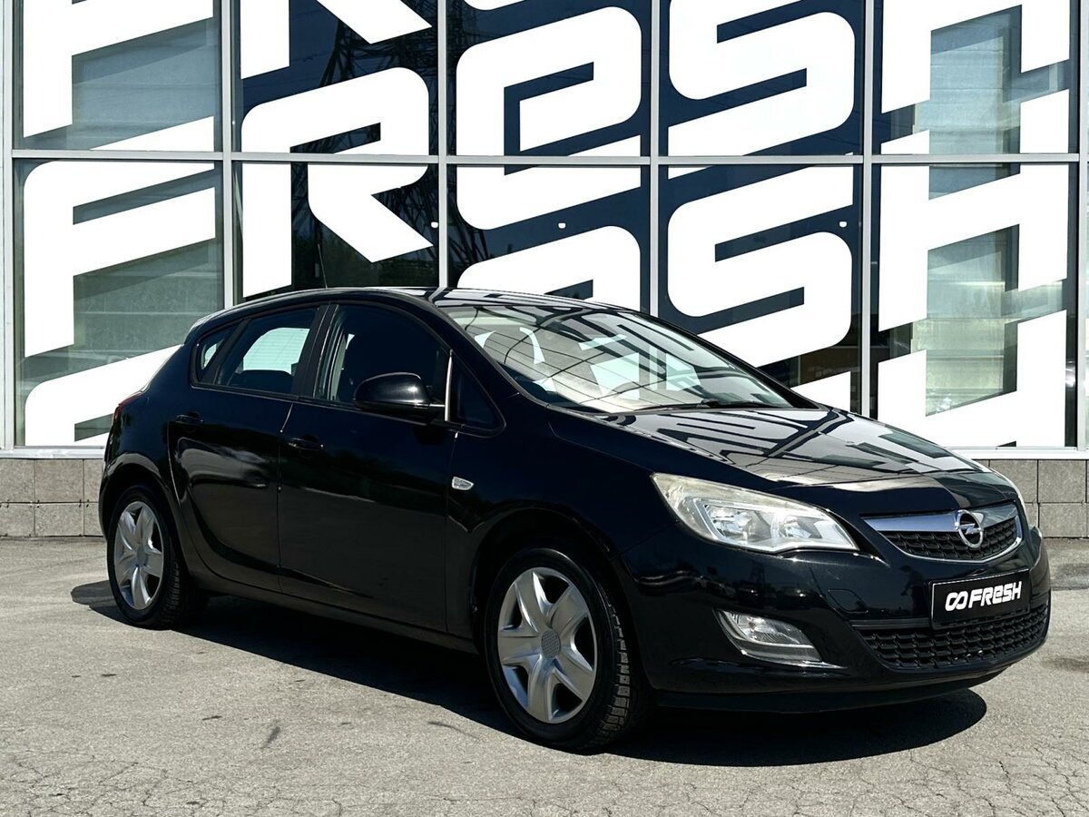 Opel Astra J