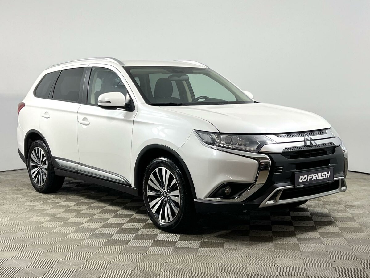 Открыть фотографии: Mitsubishi Outlander III Рестайлинг 3