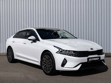 Kia K5 III