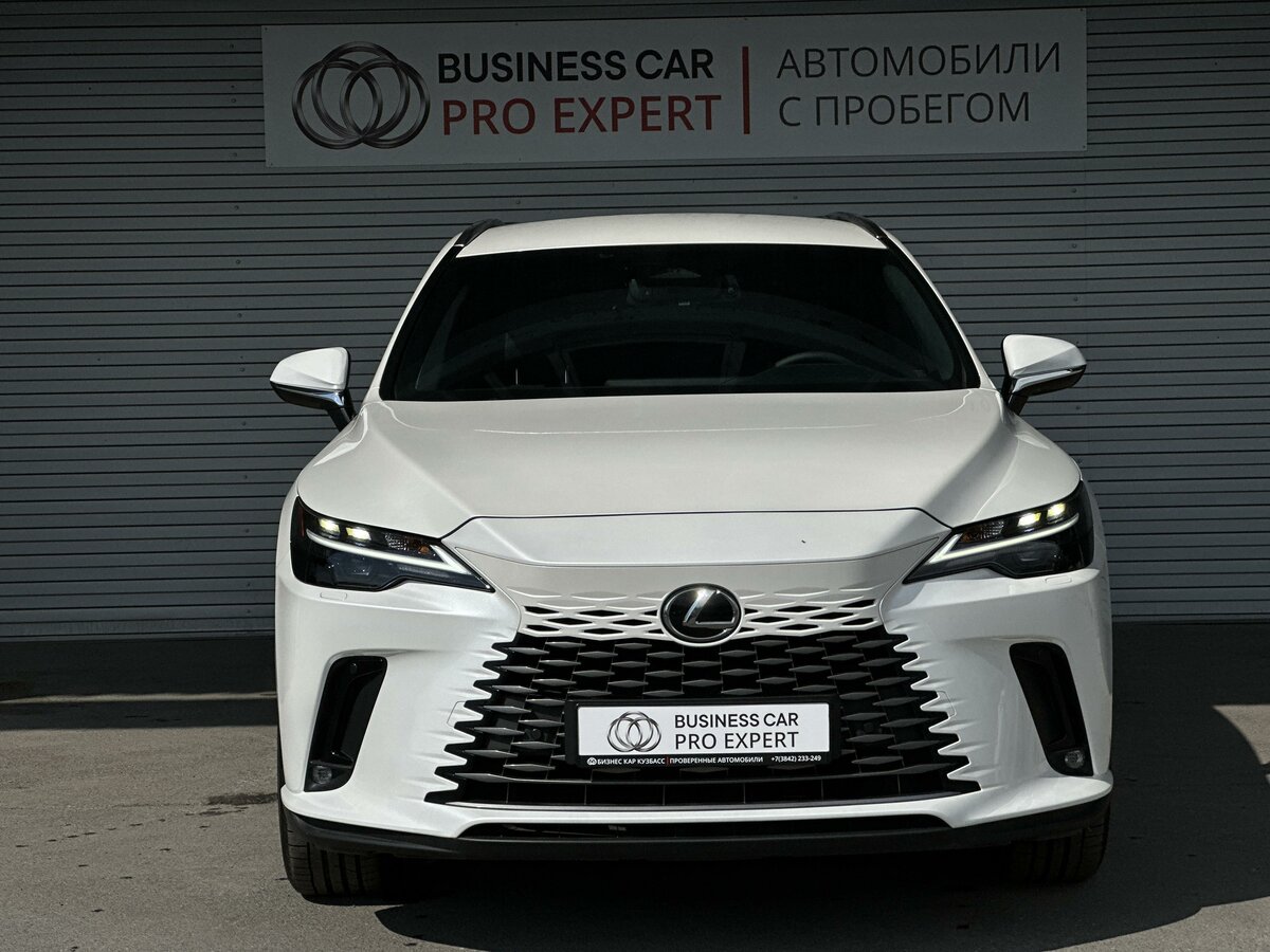 Открыть фотографии: Lexus RX V