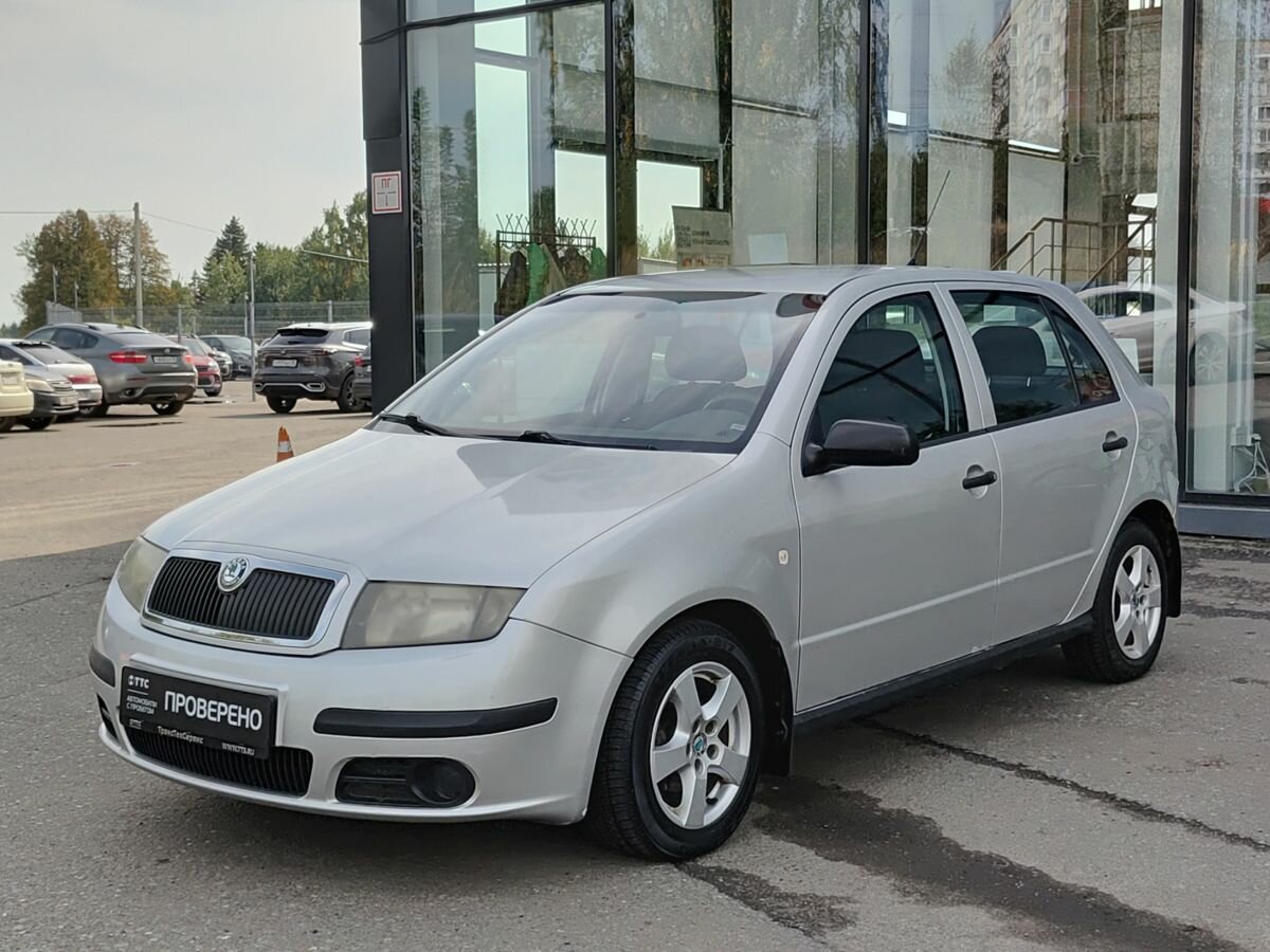 Открыть фотографии: Skoda Fabia I Рестайлинг