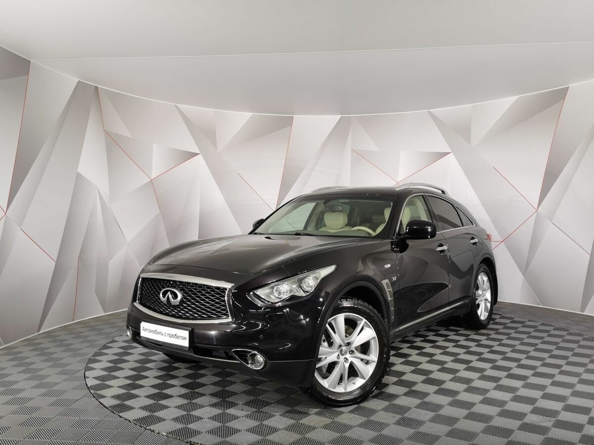 Открыть фотографии: Infiniti QX70