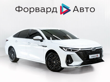 Chery Arrizo 8