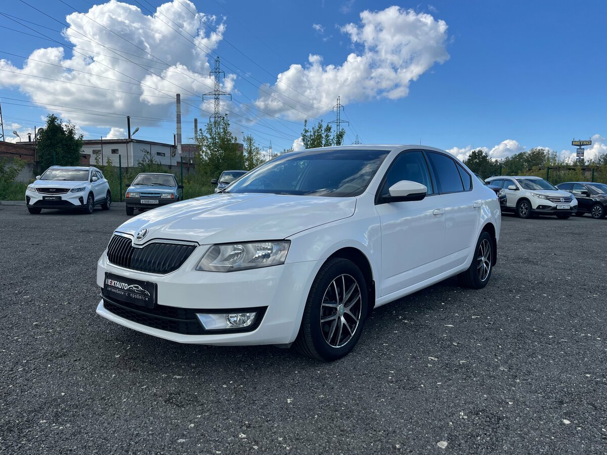Открыть фотографии: Skoda Octavia III (A7)