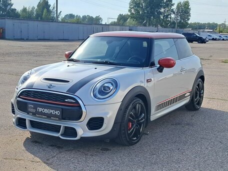 Mini Hatch III (F55/F56) Рестайлинг