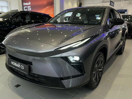Omoda C5 II