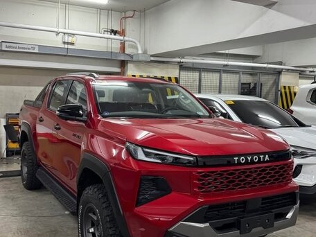 Toyota Hilux IX