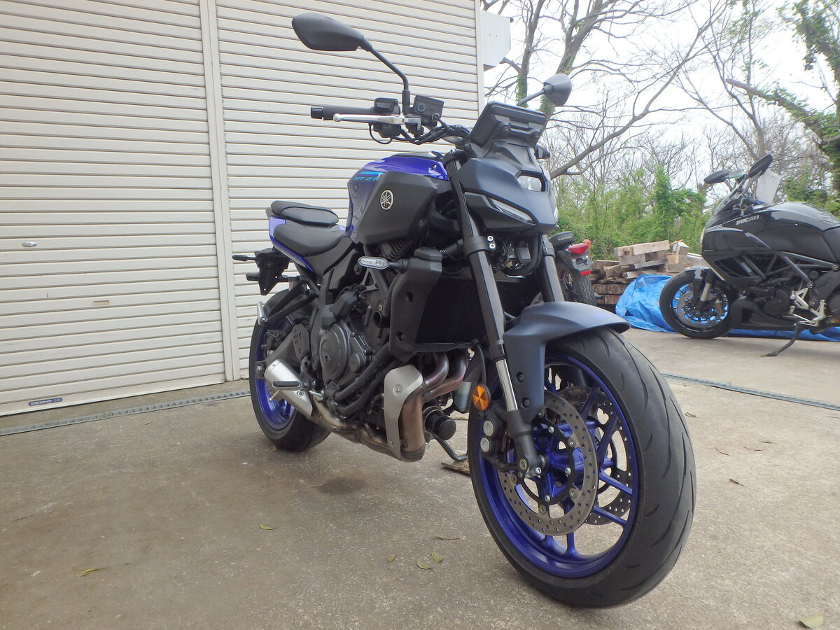 Yamaha MT-07 (FZ-07)