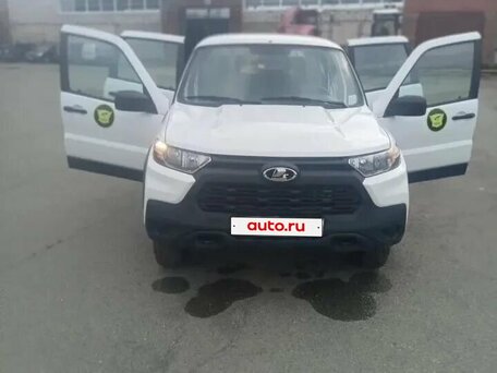 Lada (ВАЗ) Niva Travel I