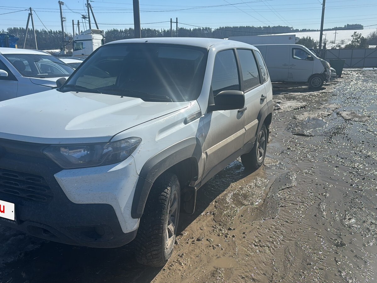 Lada (ВАЗ) Niva Travel I