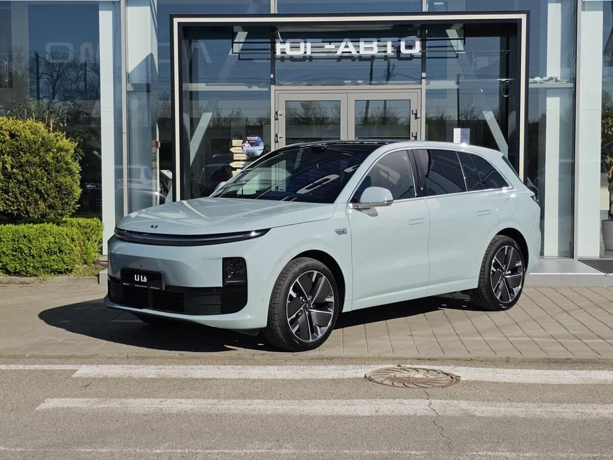 Li Auto (Lixiang) L6