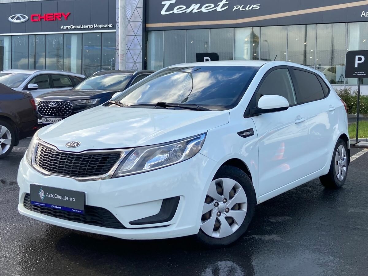 Открыть фотографии: Kia Rio III