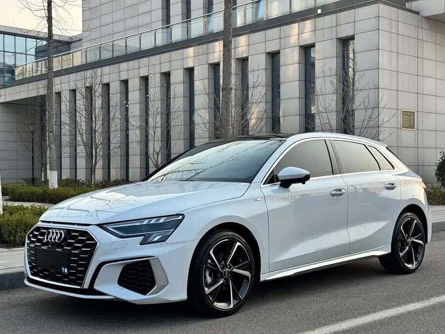 Открыть фотографии: Audi A3 IV (8Y)