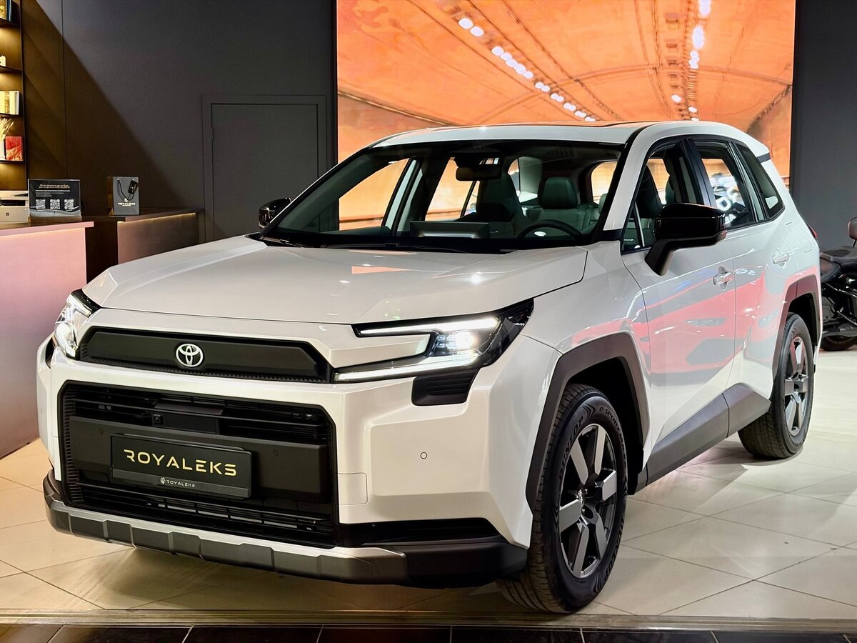 Открыть фотографии: Toyota RAV4 VI (XA60)