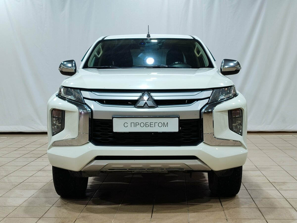 Открыть фотографии: Mitsubishi L200 V Рестайлинг