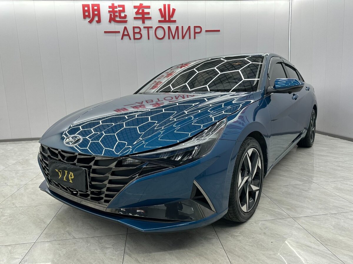 Hyundai Elantra VII (CN7)