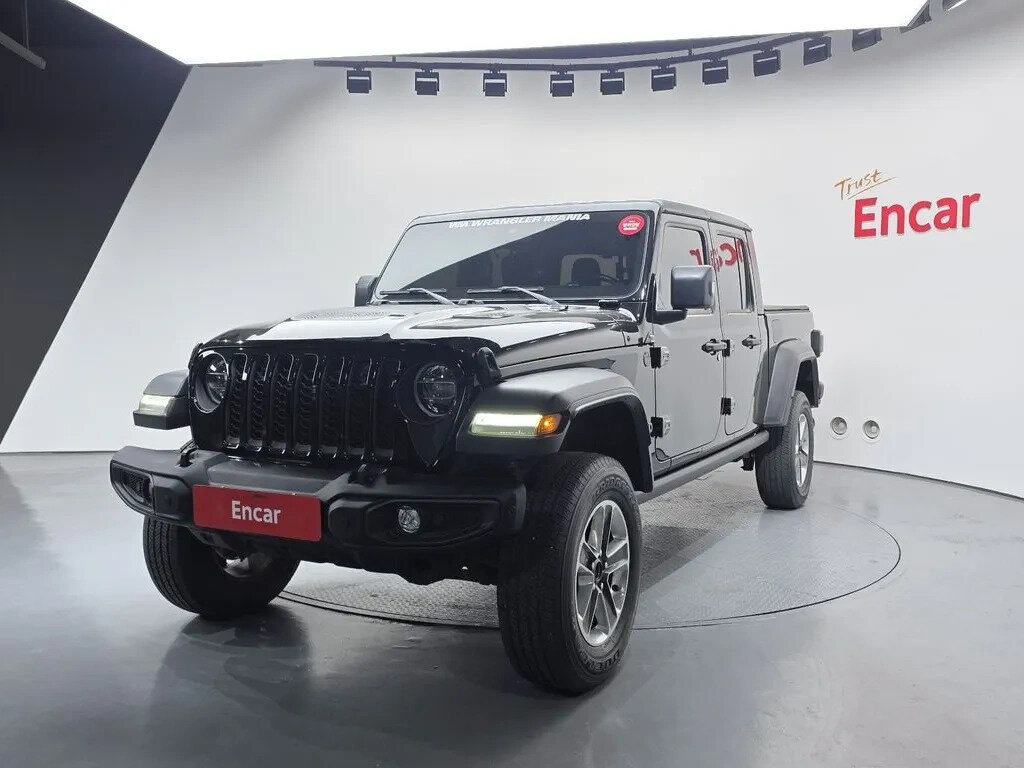 Открыть фотографии: Jeep Gladiator II (JT)