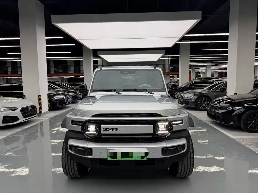 Открыть фотографии: iCar V23