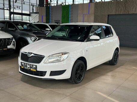 Skoda Fabia II Рестайлинг