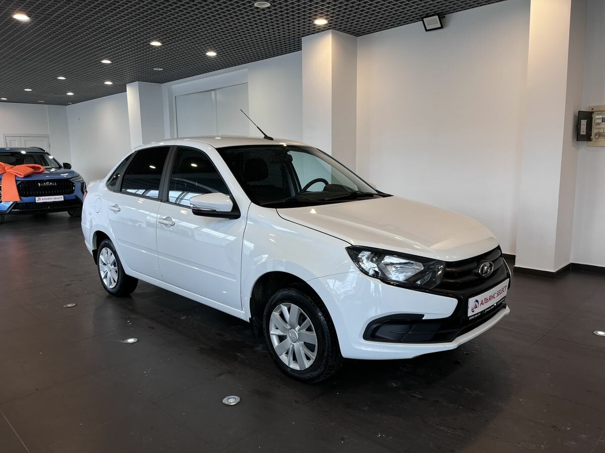 Открыть фотографии: Lada (ВАЗ) Granta I Рестайлинг