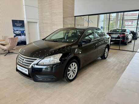 Nissan Sentra VII (B17)