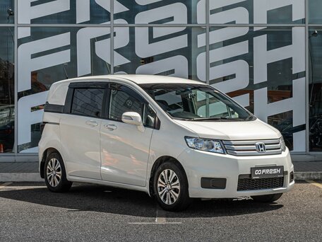 Honda Freed I Рестайлинг